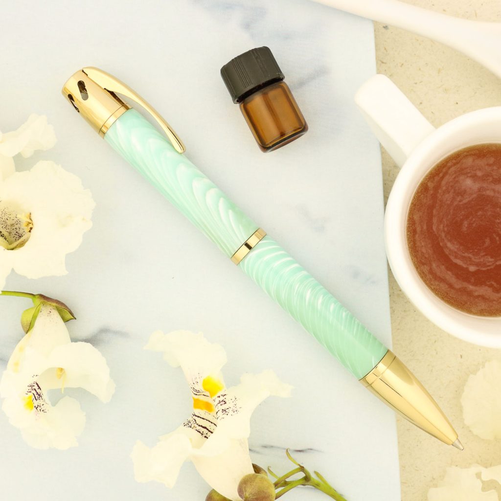 Gold and mint green custom aromatherapy wedding pen kit for bridal party gift bridesmaid proposal
